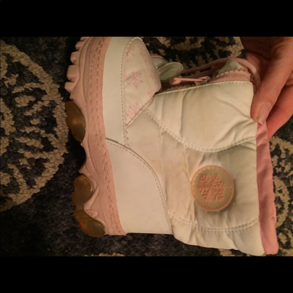 Light up snow boots